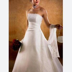 Maggie Soterro Bridal gown
